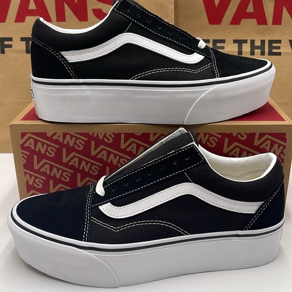 Vans Men’s Old Skool Stackform
Suede/Canvas Black/True Wht
VN0A7Q5M6BT Platforms - Picture 7 of 16